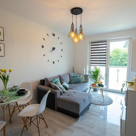 Apartament Laurowa Apartment Tyczyn ภายนอก รูปภาพ