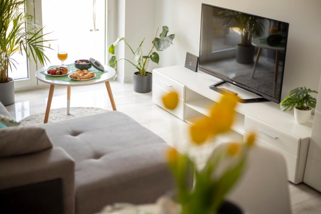 Apartament Laurowa Apartment Tyczyn ภายนอก รูปภาพ
