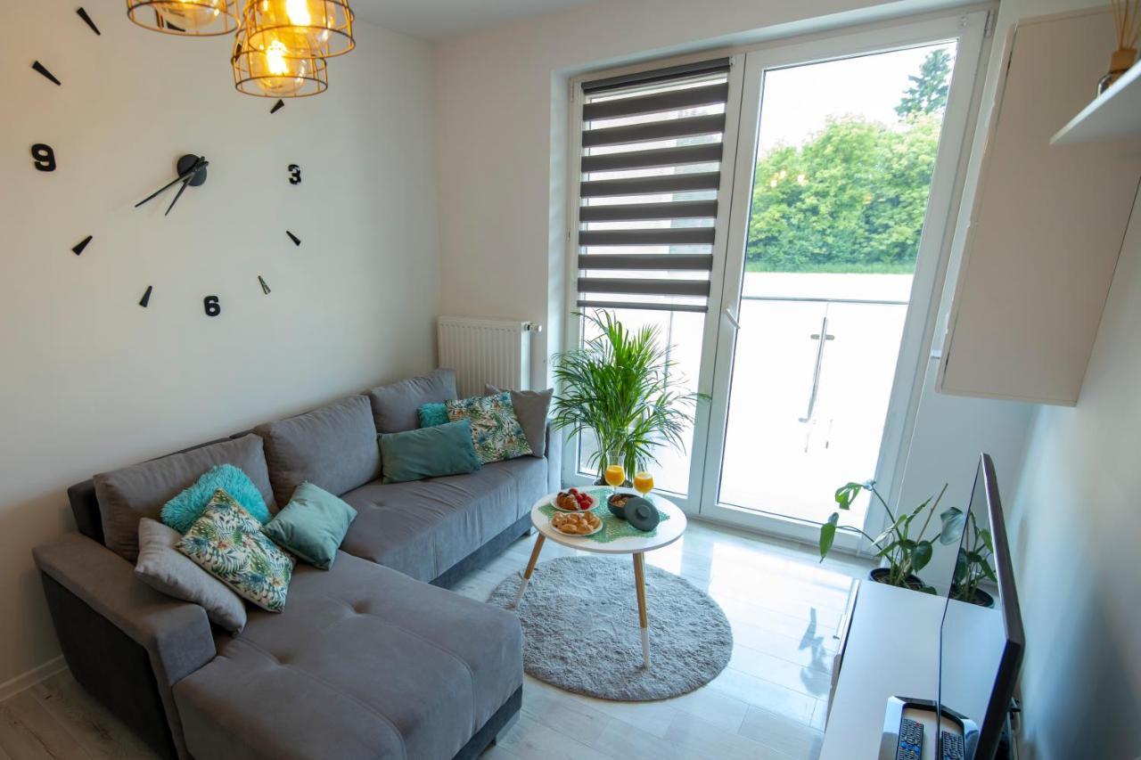 Apartament Laurowa Apartment Tyczyn ภายนอก รูปภาพ