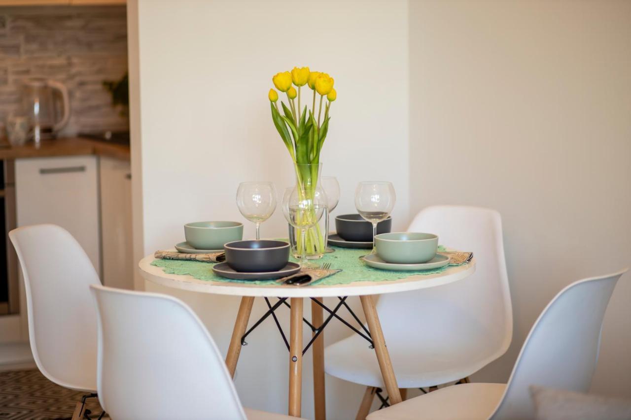 Apartament Laurowa Apartment Tyczyn ภายนอก รูปภาพ